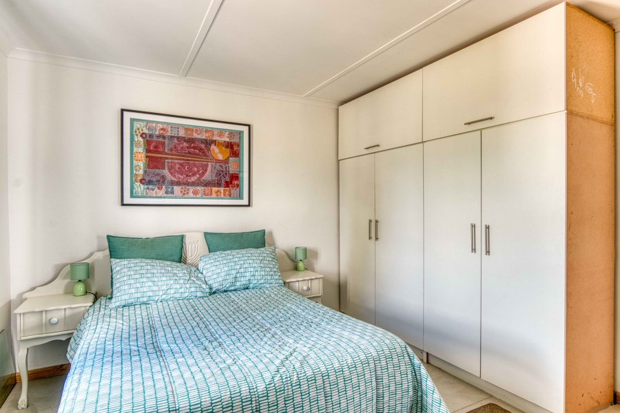 10 Bedroom Property for Sale in Croydon Western Cape